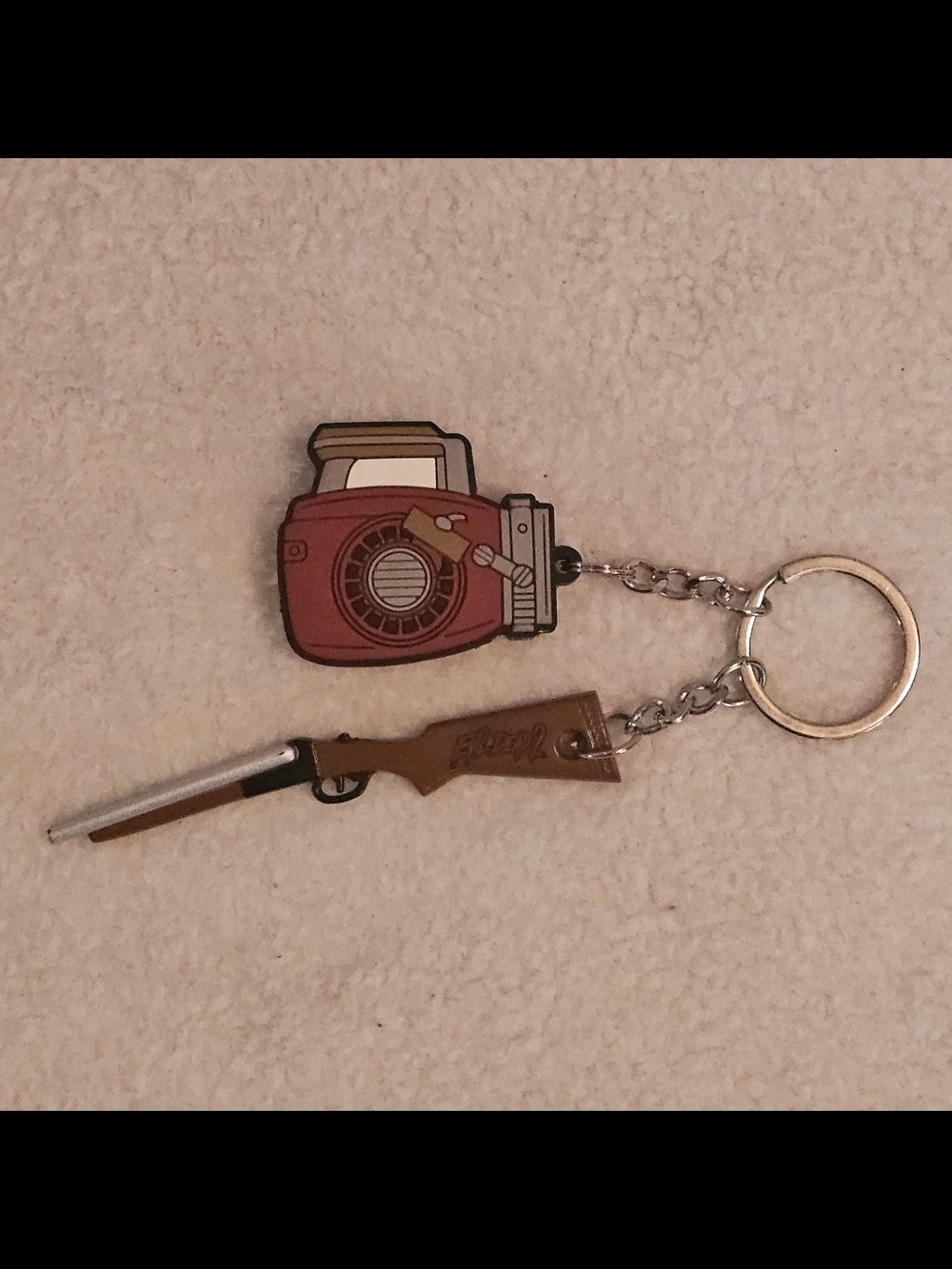 EVIL DEAD 2 2018 Lootcrate Exclusive Keychain & Key Cover - Picture 2 of 6